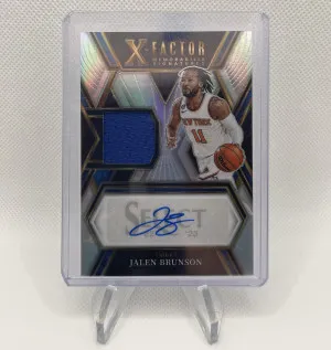 2022-23 Jalen Brunson X-Factor Memorabilia Signatures Game Used Patch Auto #/199 front