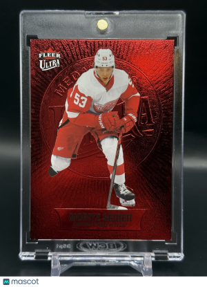 2021-22 UD Fleer Ultra Moritz Seider Rookie Medallions Ruby Red /50 RC front