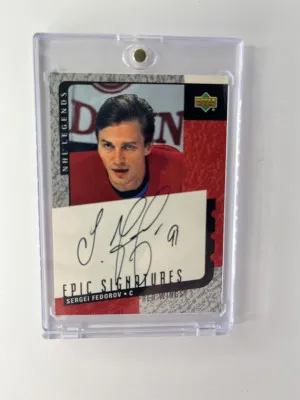 Sergei Fedorov 2000 Upper Deck Legends Autograph (Black ink version ) front