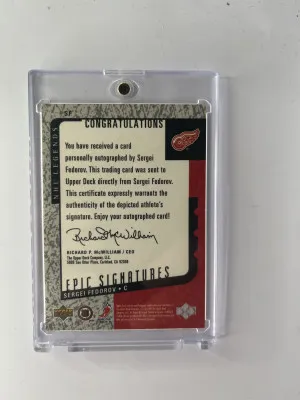 Sergei Fedorov 2000 Upper Deck Legends Autograph (Black ink version ) back