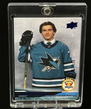 Macklin Celebrini ROUND 1 Rookie Deluxe/250 front