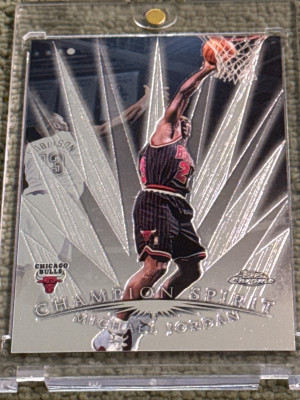 1999 Topps Chrome Michael Jordan Champion Spirit front