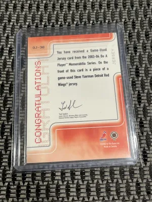 2003 Steve Yzerman Game Used Jersey Patch back