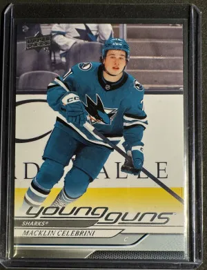 2024-25 Upper Deck 451 Macklin Celebrini Young Guns front