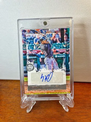 2020 Panini Diamond Kings LUIS ROBERT Rookie AUTO White Sox RC #DKO-LR front
