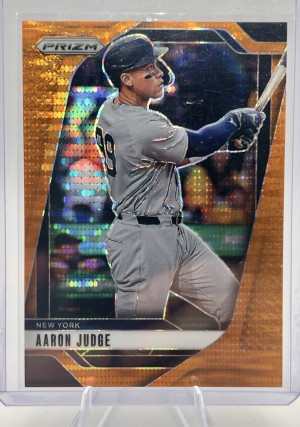2025 Panini Prizm - Aaron Judge #26 Orange Pulsar Prizm /399 New York Yankees front