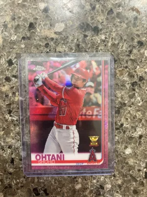 2019 Topps Chrome Shohei Ohtani Pink front