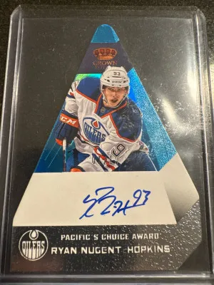 Ryan Nugent Hopkins Panini Crown Royal Diecut Auto /10 front