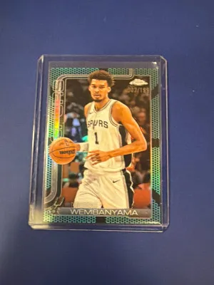 2025 Topps Chrome Victor Wembanyama /199 front