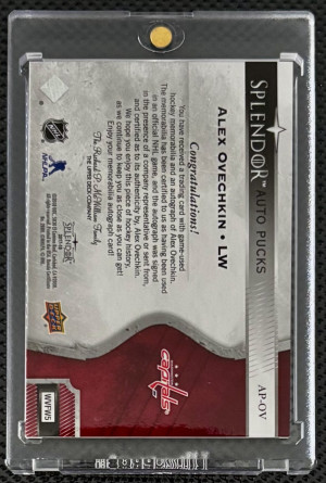 Alexander Ovechkin 2017-18 Splendor Auto Pucks /15 back