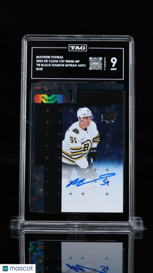 2023-24 Upper Deck Clear Cut Matthew Poitras #BDM-MP Blue /25 RC Auto TAG 9 front