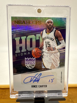 Vince Carter 2017 Hoops Hot Signatures Autograph! front