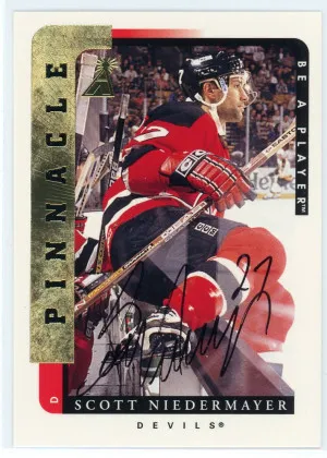 1996-97 Be A Player Scott Niedermayer Autograph #59 front