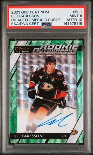 2023 Upper Deck O-Pee-Chee Platinum Rookie Autographs Leo Carlsson Rk Auto-Emerald Surge front