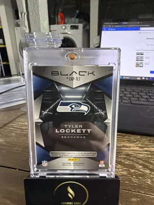 2025 Panini Black #CAP-TLT Tyler Lockett Capstones Royal #/35 back