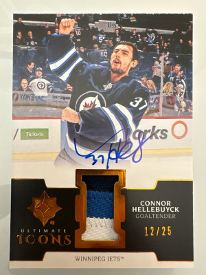 Connor Hellebuyck, 2019-20 Ultimate Icons, Patch Auto /25 front