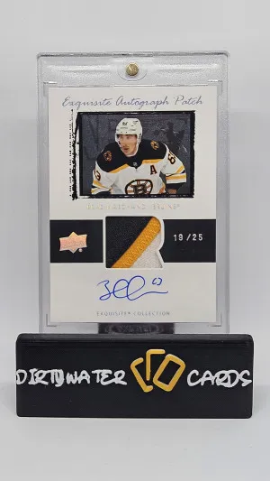 2020-21  Brad Marchand Upper Deck Exquisite Autograph Patch / 25 front