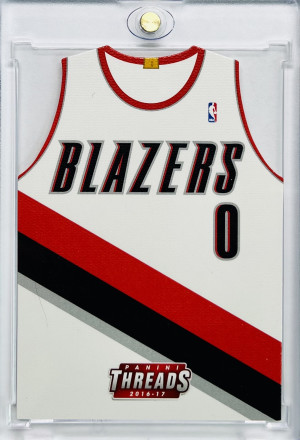 2016 Panini Threads Damian Lillard front