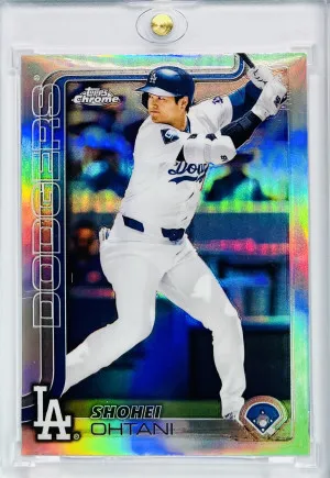 2025 Topps Chrome Shohei Ohtani Refractor front