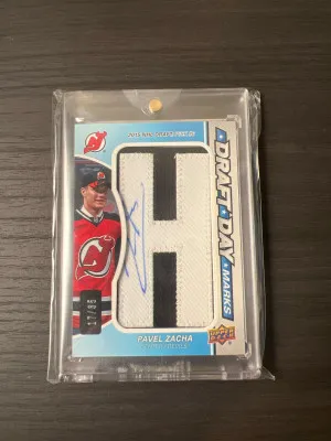 Pavel Zacha Draft Day Marks “H” /35