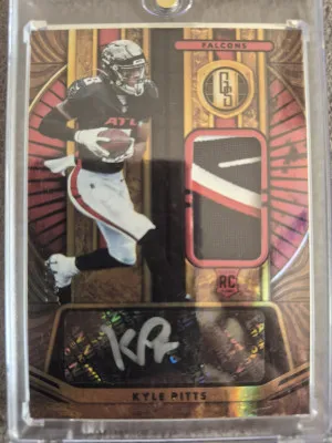2021 Panini Gold Standard Kyle Pitts RPA 14/22 !! front