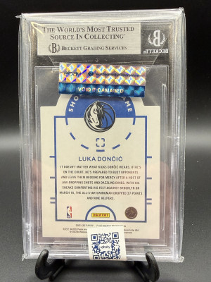2021-22 Panini PhotoGenic Shoe Game #1 Luka Doncic BGS 9 back