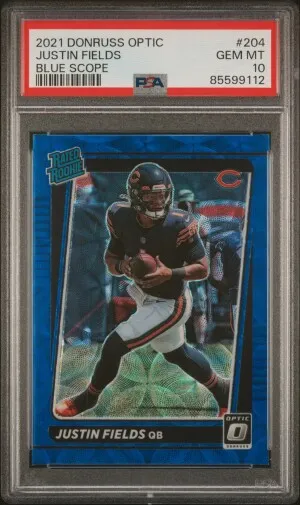 2021 Panini Donruss Optic Justin Fields Blue Scope front