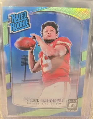 2017 Optic Rated Rookie Patrick Mahomes Lime Green front