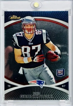 2010 Topps Finest Rob Gronkowski Rookie #42 front