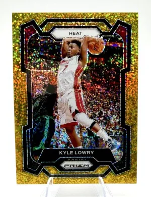 2023-24 Panini Prizm KYLE LOWRY GOLD Sparkle /24 front