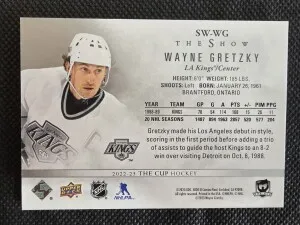 2022-23 Upper Deck The Cup Wayne Gretzky SP The Show White #66/99 Kings back
