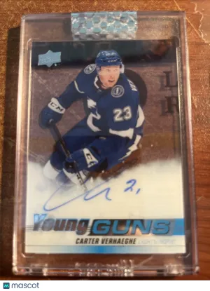 2024-25 Upper Deck Clear Cut Hockey Carter Verhaeghe Young Guns Auto front