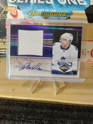 2010 Panini Limited Phil Kessel Patch Auto /40 front