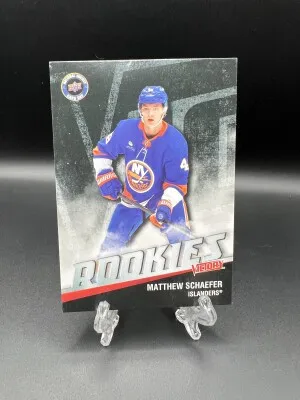Matthew Schaefer Victory Rookie front