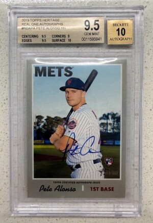 2019 Topps Heritage Pete Alonso Real One Auto - BGS 9.5 front