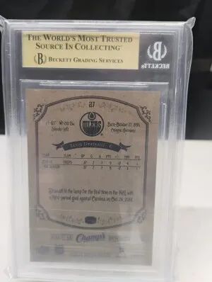 2015 UD Champs Leon Draisaitl GOLD Variant Front SP BGS 9.5 High Subs * back