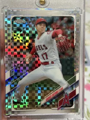 21 Topps Chrome Refractor  Shohei Othani front