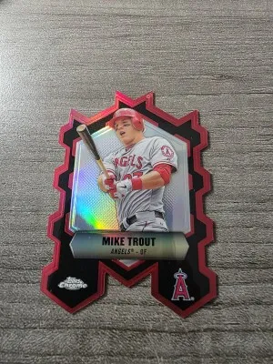 2013 Topps Chrome Mike Trout Die Cut Refractor front