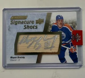 Wayne Gretzky Signature Shots Auto front