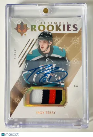 2018-19 Upper Deck Ultimate Collection Ultimate Rookies Troy Terry Patch front