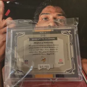 2007 Absolute Adrian Peterson Marks Of Fame Patch  /50 back