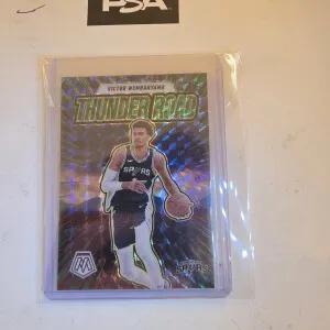 2024-25 Mosiac Victor Wembanyama Thunder Road  Green Mosiac Prizm front