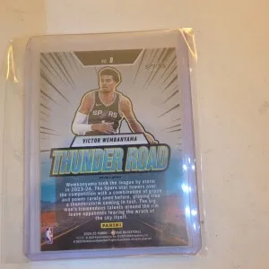 2024-25 Mosiac Victor Wembanyama Thunder Road  Green Mosiac Prizm back