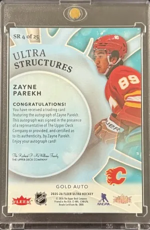 2025-26 Upper Deck Fleer Ultra Ultrastructures Gold Zayne Parekh Rookie Auto RC back
