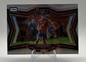 2024-25 Select FIFA Soccer Lamine Yamal Silver #221 front