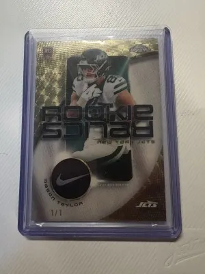Topps 2025  Superrefractor /1 Chrome Football Mason Taylor Jets Rookie RelicsMemorabilia RR-MT front