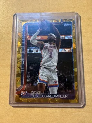 Shai Gilgeous-Alexander /50 SGA OKC MVP 2025-26 Topps #115 Gold Diamante front