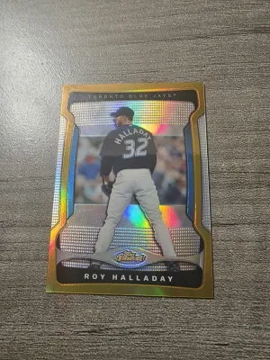 2009 Finest Roy Halladay Gold Refractor /50 front