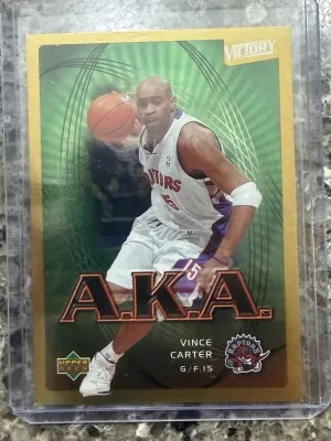 2003 Upper Deck AKA Vince Carter /100 Jersey Number front