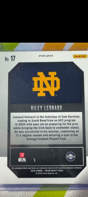 Riley Leonard- 2025 Prizm Draft Picks : Gold Ice back